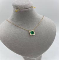 گردنبند نگین شرقی